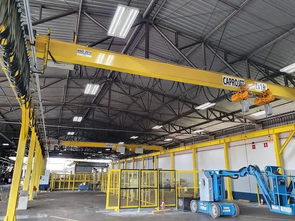 Comprar ponte rolante: o que você precisa saber antes de fechar negócio